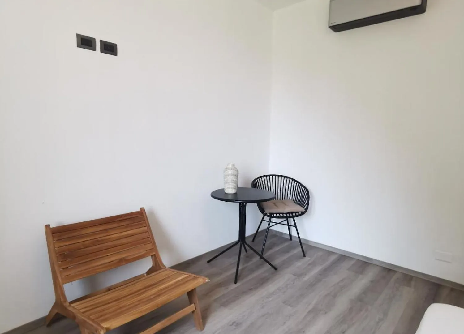 Flora Inn, Ca' Baion Bergamo Apartament